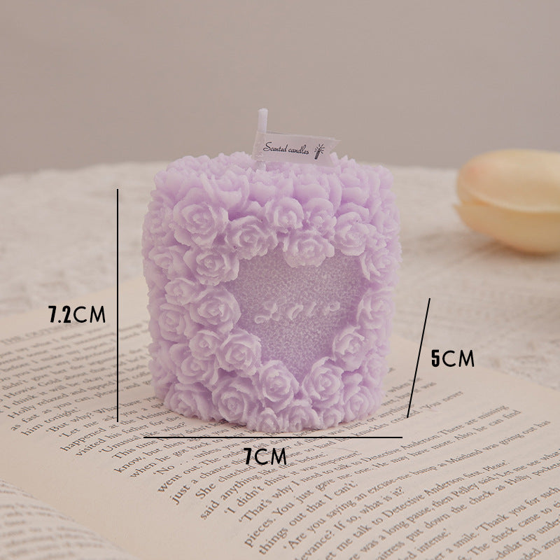 Flower Cluster Aromatherapy Candle With Hand Gift Ins